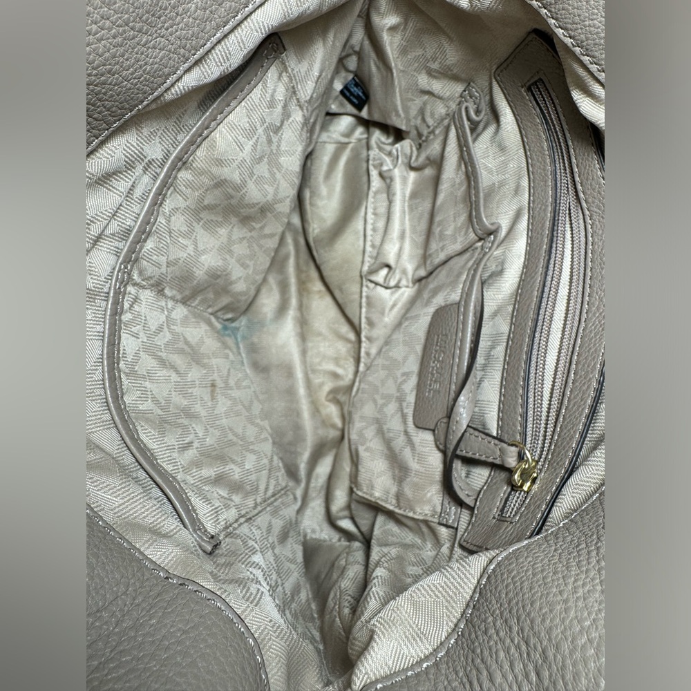 Michael Kors Hobo Leather Shoulder Bag - Picture 6 of 7